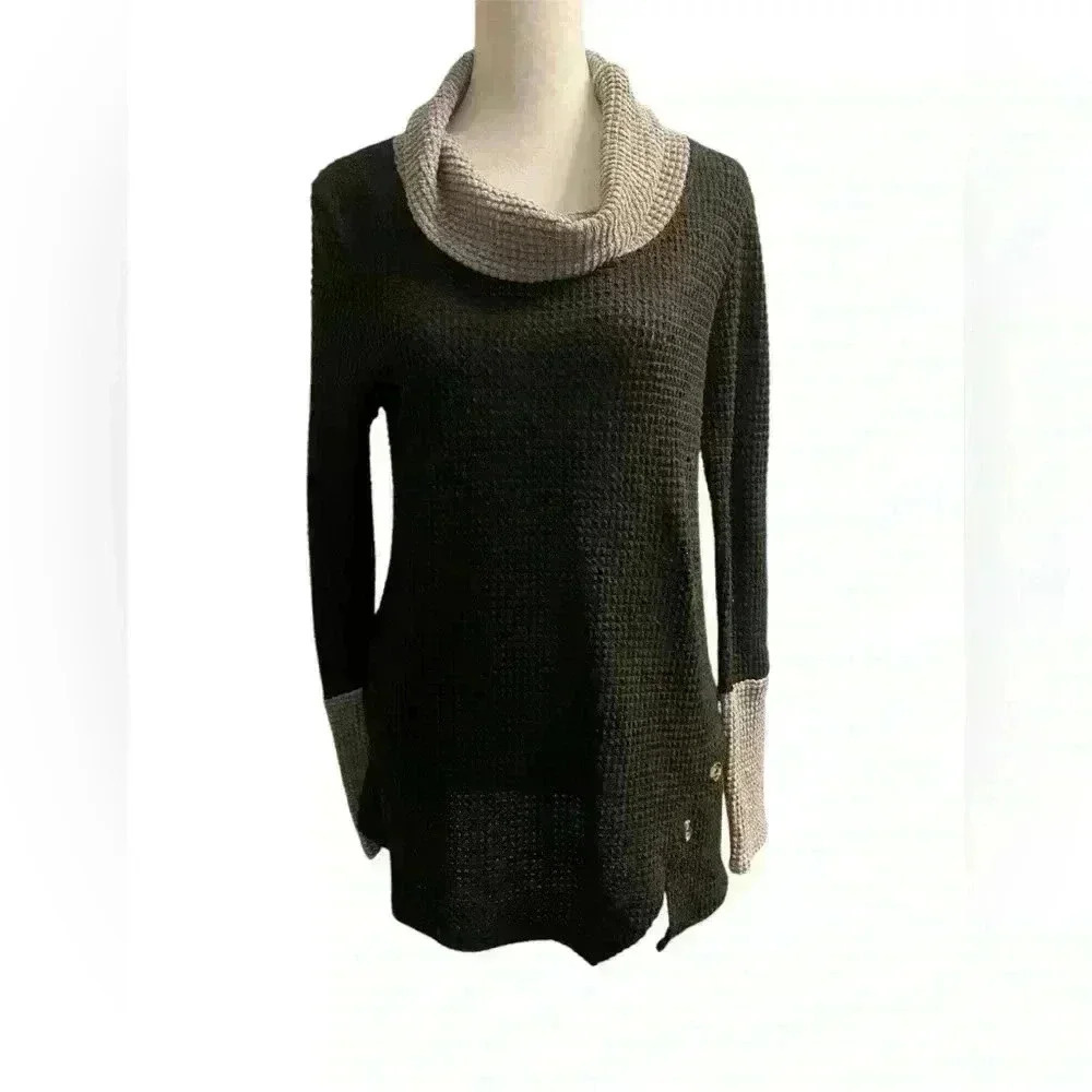 SHEIN Cowl Neck waffle pattern in black with cuffs & cowl neck in gray size MED